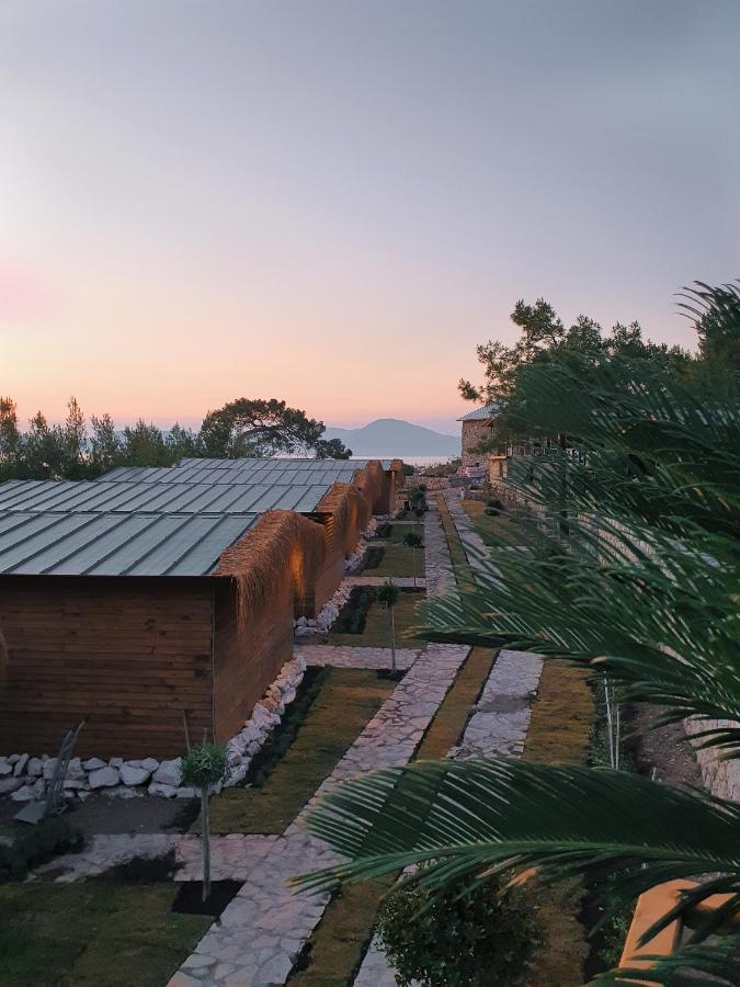 Rocas Roja Beach Hotel Faralya Zewnętrze zdjęcie